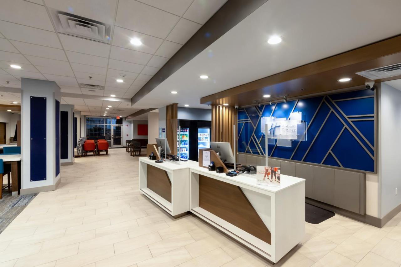 Holiday Inn Express & Suites - Harrisonburg University Area By Ihg Exteriör bild